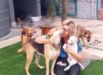 E242c5d5 2308 46b4 A3f6 0e503b44e6b5